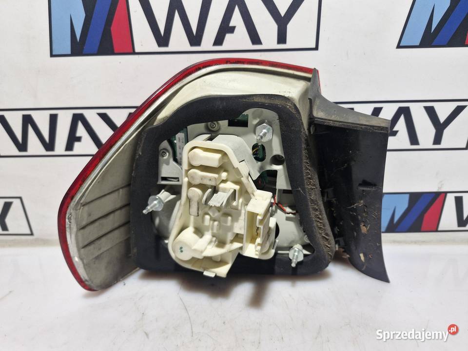 BMW E90 LCI LAMPY TYŁ TYLNIE LED KOMPLET 7289426