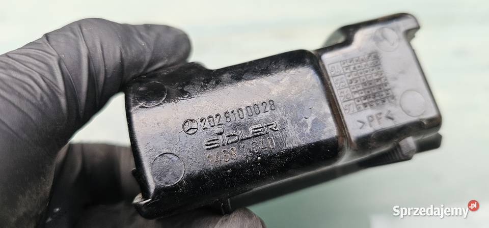 Wkład popielniczki mercedes w202 2028100028 wielkopolskie Zbąszyń