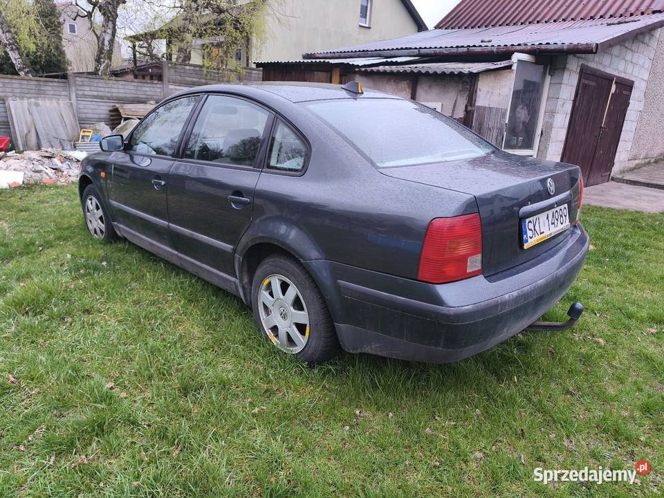 Passat B5 18t 150 sedan 2000r na części LC7U śląskie Praszczyki sprzedam