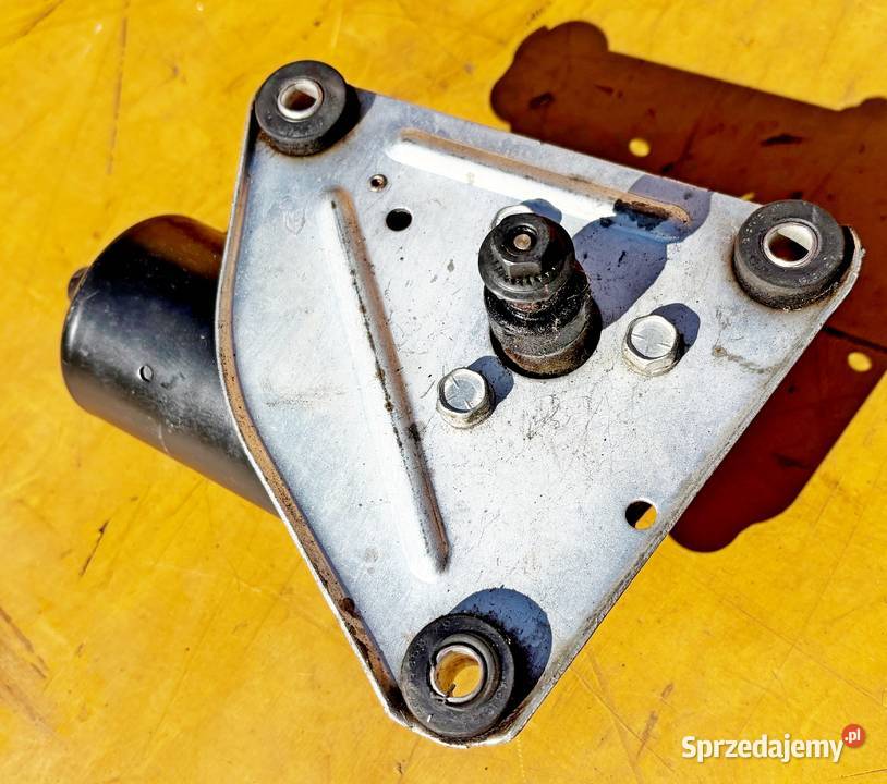 CHRYSLER LE BARON LEBARON SILNICZEK WYCIERACZEK osobowe Radom