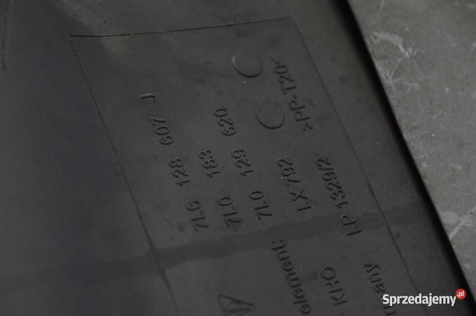 POWIETRZA 7L6128607J TOUAREG I OBUDOWA FILTRA Lipno