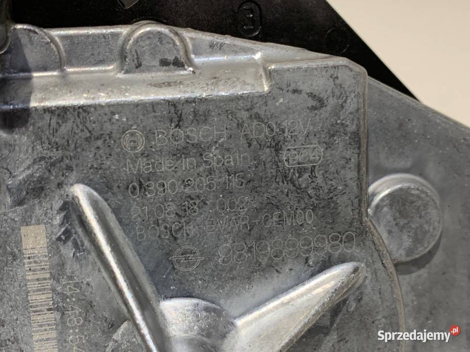 SILNIK WYCIERACZEK TYŁ OPEL CROSSLAND 0390205115 osobowe Silniki wycieraczek