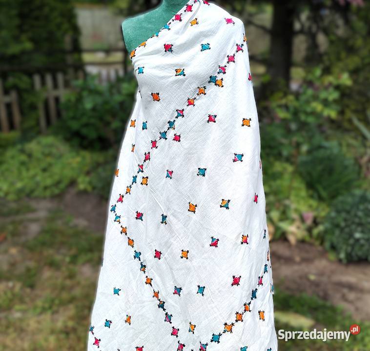 Duża chusta szal dupatta haftowana biała bawełna zachodniopomorskie Szczecin