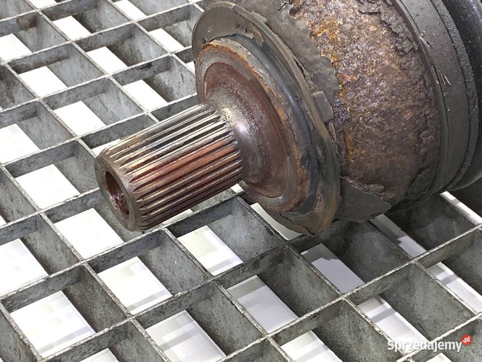 PÓŁOŚ PRAWY PRZÓD MERCEDES W176 A2463303000 16 osobowe podkarpackie