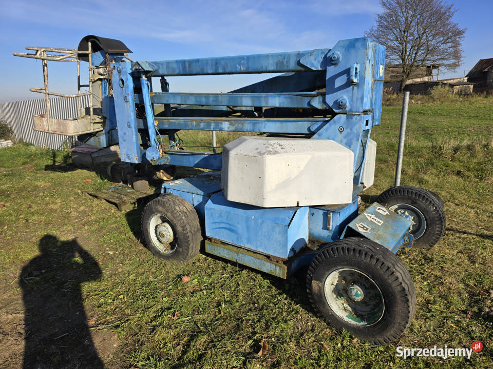 Zwyżka samojezdna GENIE Z4522 137 m Rok produkcji 1999 Litwinki sprzedam