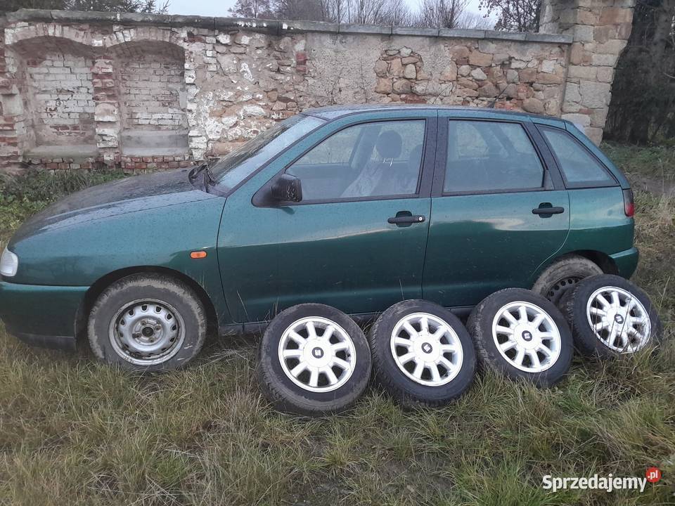Seat Ibiza w całości na części Rok produkcji 1997 Świerzawa