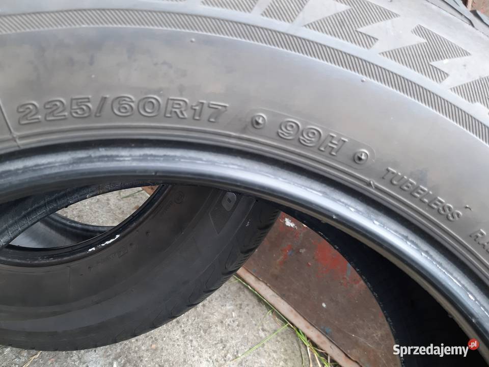 Opony zimowe 225 60R17 99H Bridgestone Blizzak sprzedam