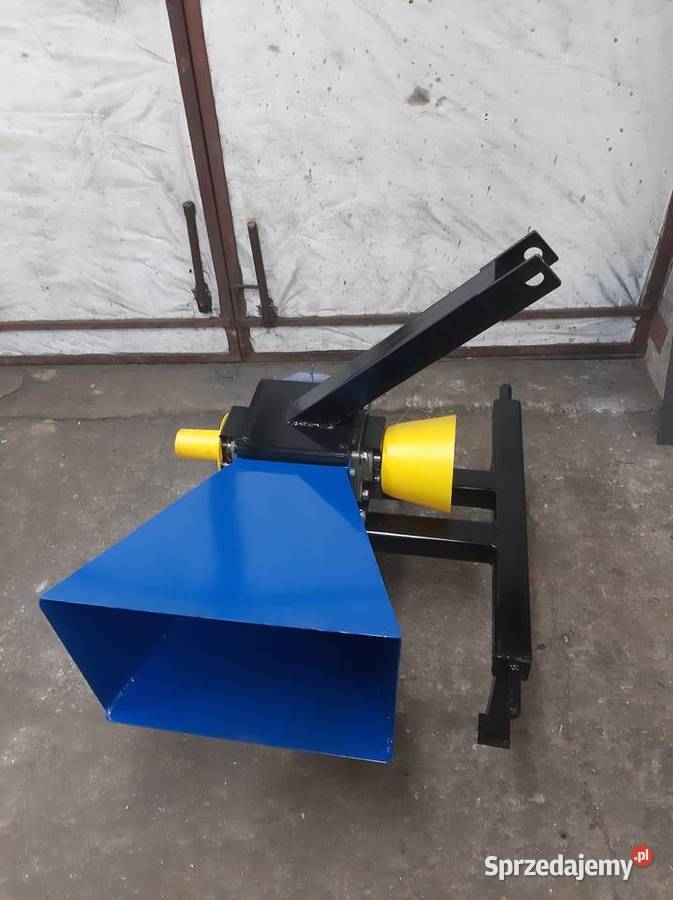 Rębak do gałęzi workownica R40 XR50 do ciągnika