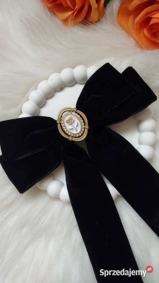 Welurowa spinka kokarda do włosów Klamry i Spinki sprzedam