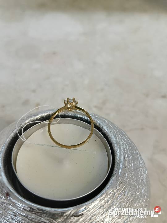 Złoty Nowy pierścionek z cyrkonią 17pr375 Wałcz