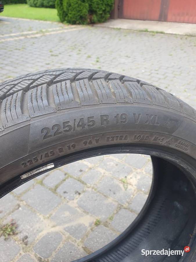 Opona zimowa 225 45 19 ContinentalWinterSport XL Mrozy