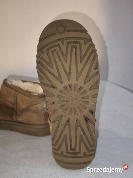 Oryginalne botki UGG Legionowo