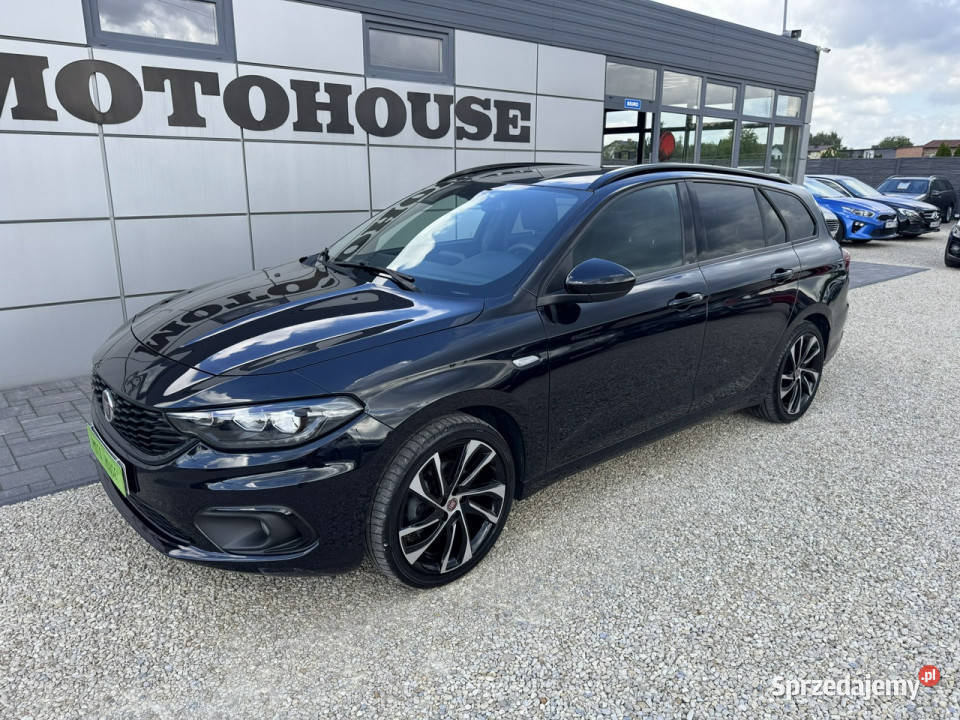 Fiat Tipo sdesign tjet xenon navi kamera II 2016 relingi dachowe śląskie Chełm Śląski