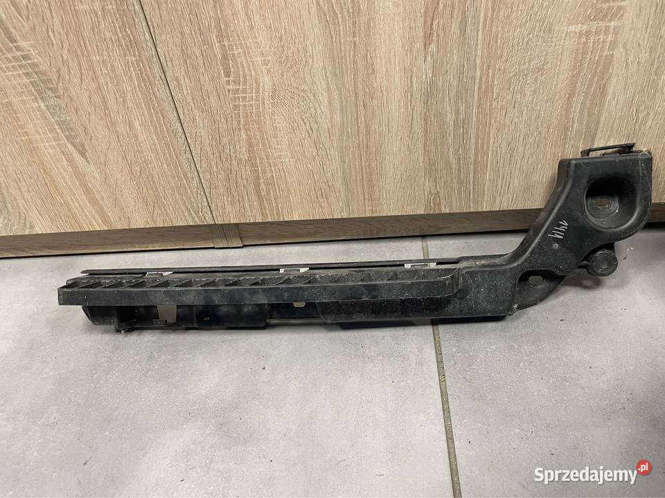 Skoda 6v6807864 mocowanie prawy tył Kozubszczyzna sprzedam