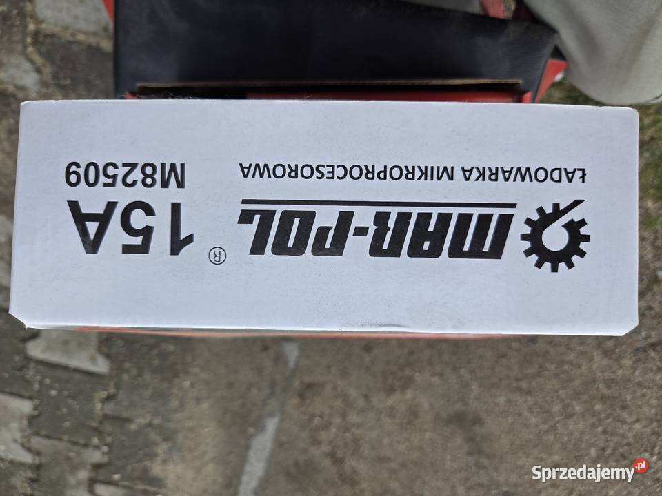 Nowy prostownik 12V Zaborowice