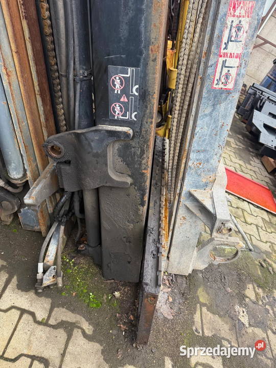 maszt wózek widłowy TOYOTA 8FGF25 8FDF25 8FGF30 Działoszyn