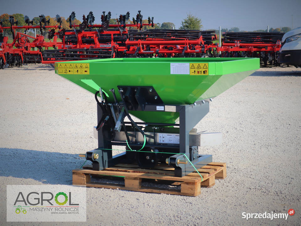 Rozsiewacz nawozu RS 600 l Langren 880l 1000l Kwidzyn