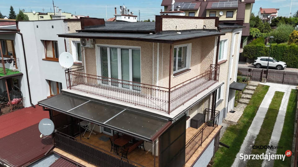 Mieszkanie z ogródkiem balkonem i garażem Staszów