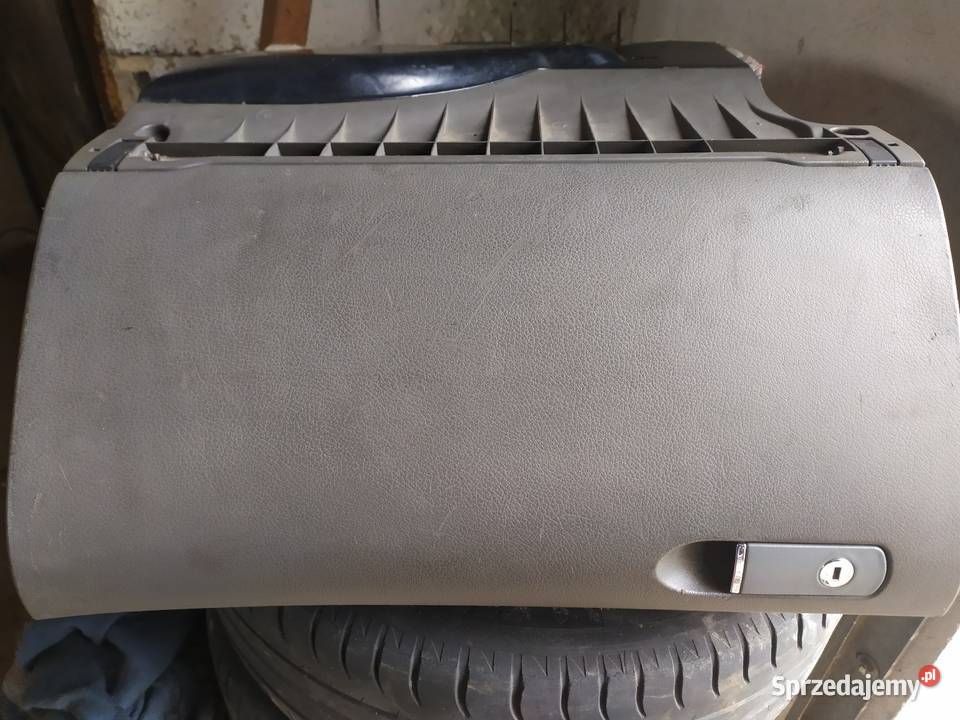 Schowek audi a4 b6 małyszówka b7