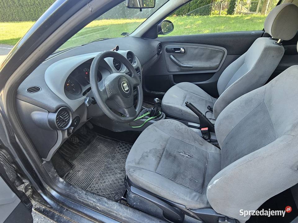 2004 SEAT Ibiza 14 16V Klimatyzacja Sprawna Kraków sprzedam