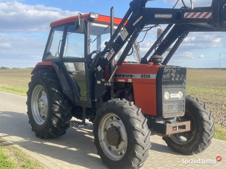 Ursus 4514 z turem Ursus warmińsko-mazurskie Nowe Miasto Lubawskie