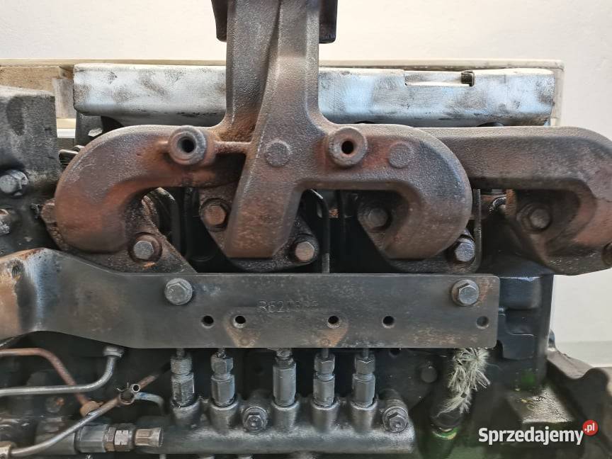 John Deere 6320 Kolektor wydechowy R524106 Wilkowo