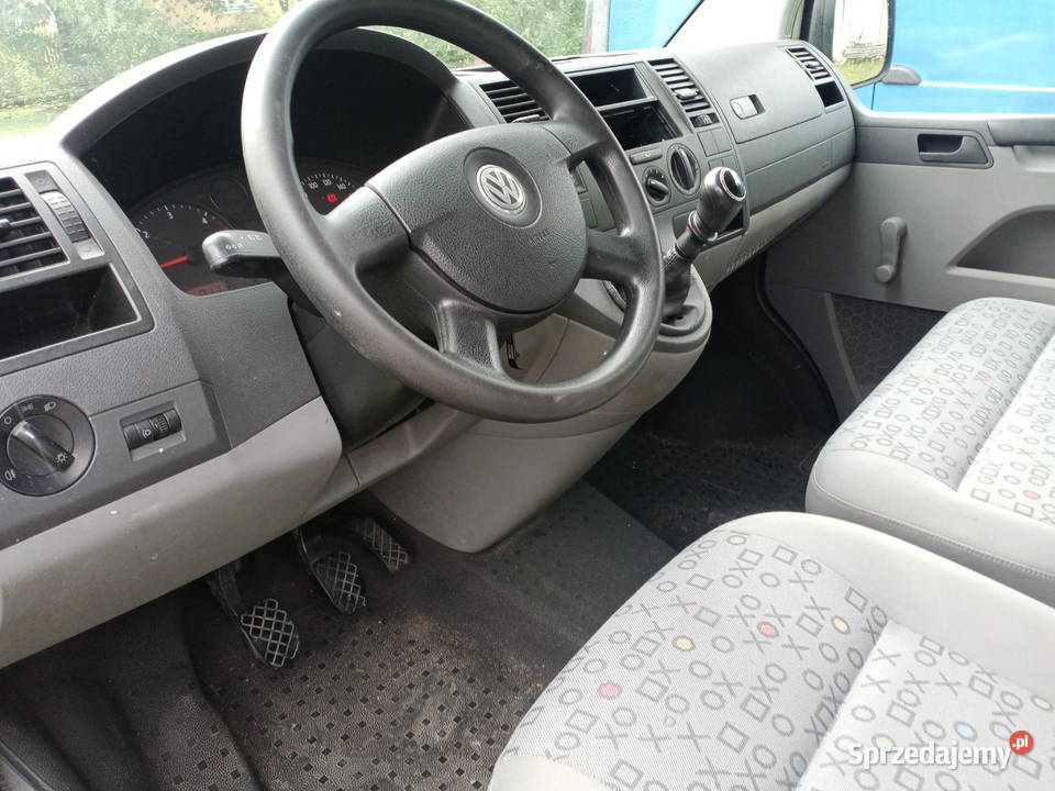 VOLKSWAGEN TRANSPORTER T5 19 TDI 1900cm3 Kielce