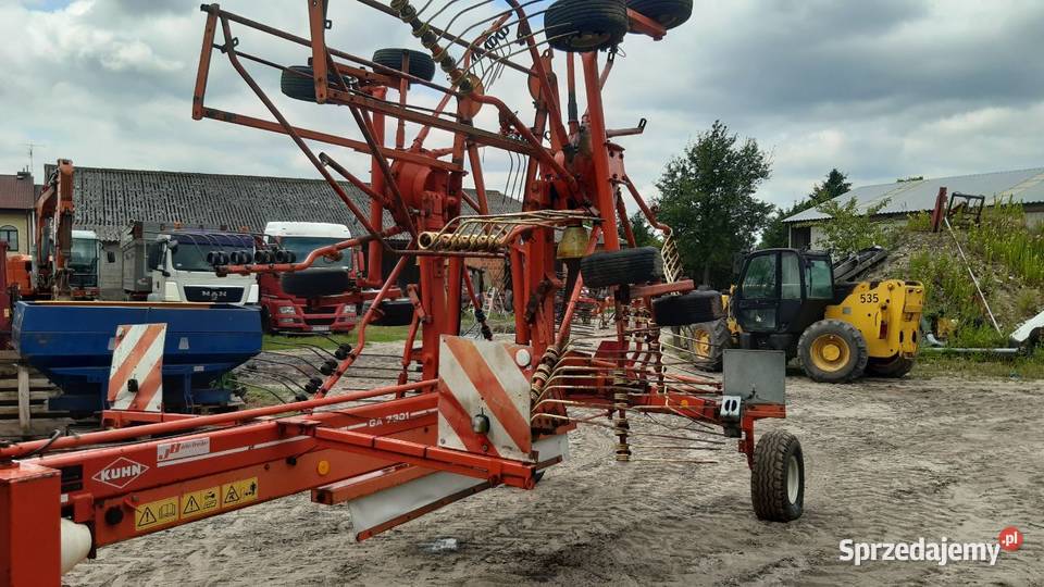 Zgrabiarka Kuhn GA 682 Rolnictwo Uniejów