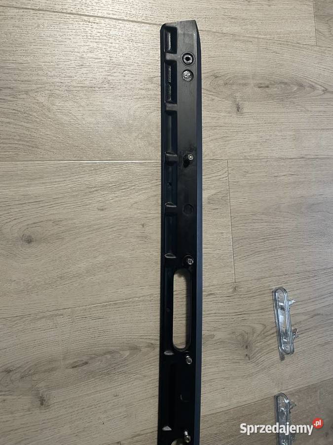 Górna listwa blenda pokrywy klapy bagażnika osobowe Bydgoszcz