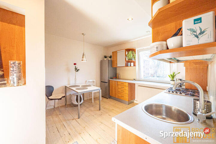 sprzedaży mieszkania 823m2 3 pokoje Opole 8493zł/m2