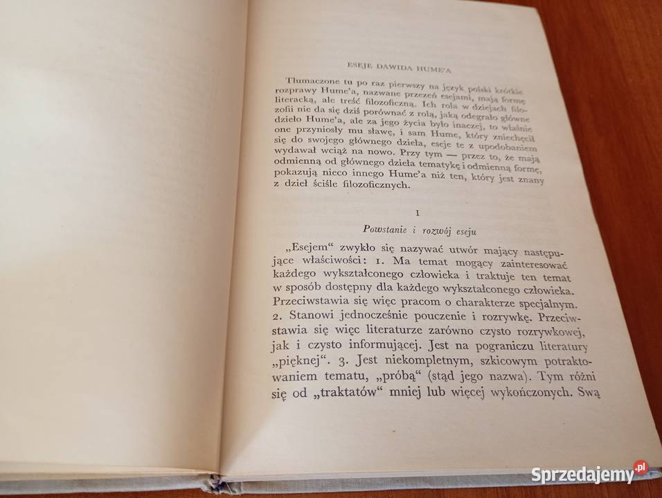 Eseje z dziedziny moralności i literatury Dawid sprzedam