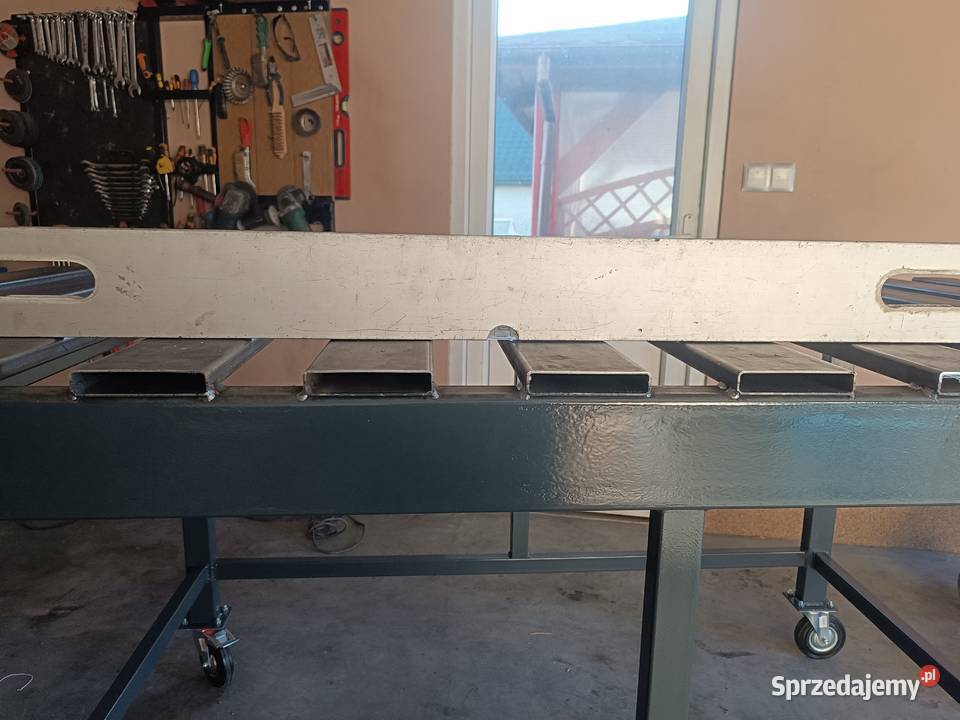 Stół spawalniczy warsztatowy montażowy na kołach Dębica