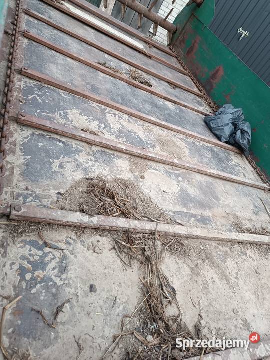 rozrzutnik 25 t przyczepa mazowieckie Komorów