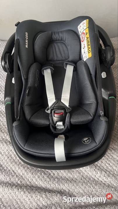 Fotelik samochodowy Maxi Cosi Coral 360 z bazą Łódź