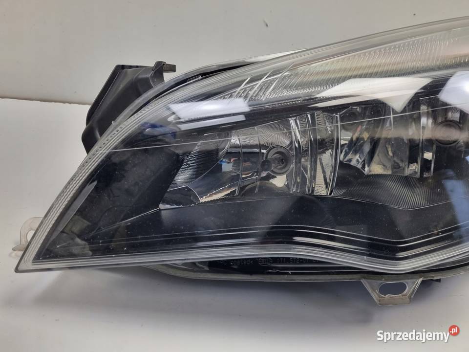 LAMPA LEWA Opel Astra IV J LIFT 1215r PRZEDNIA Rudka
