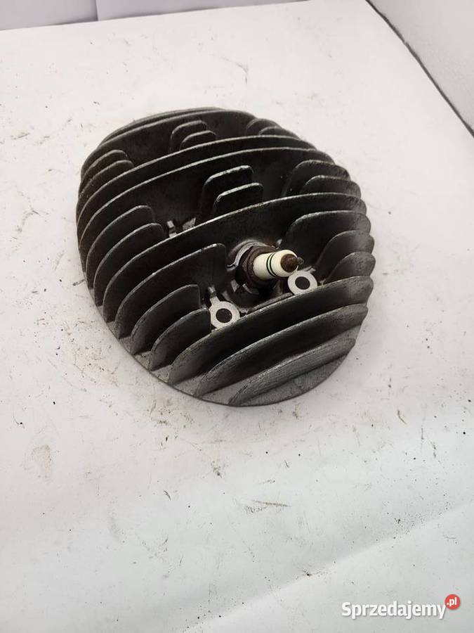 TRIUMPH GŁOWICA SILNIKA CAŁE ŻEBERKA Rybnik