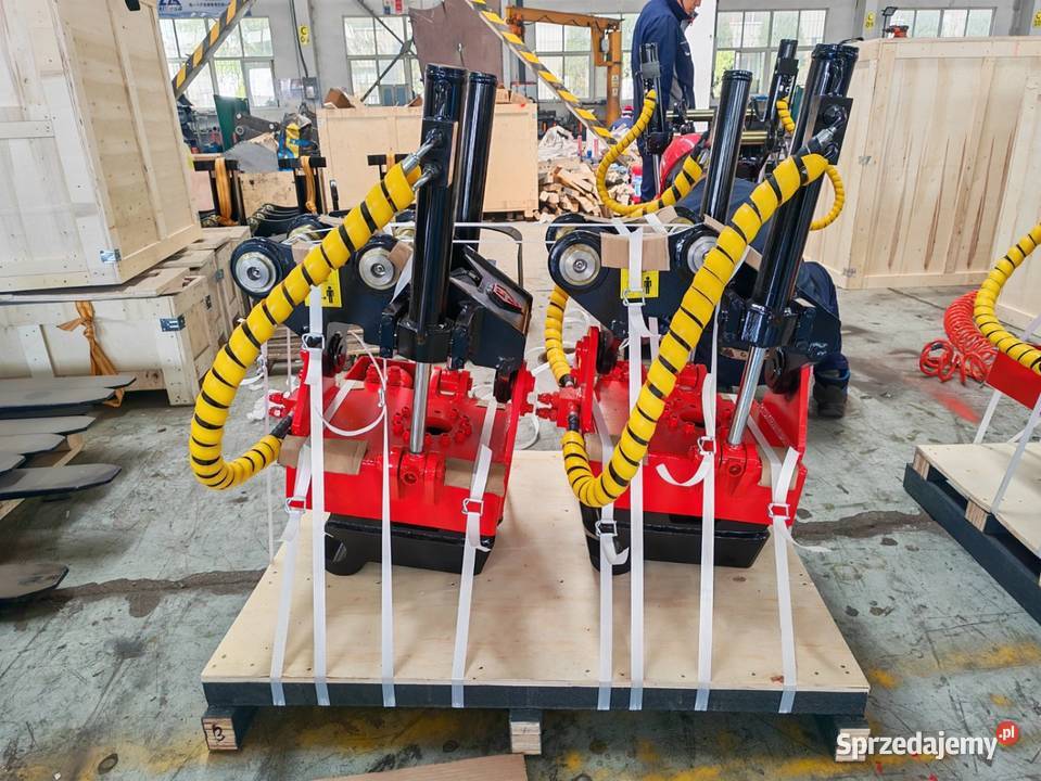 Głowica wychylno 45 obrotowa 360 tiltrotator z Rok produkcji 2025 Biłgoraj