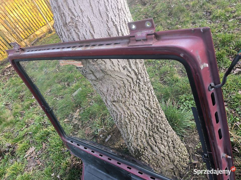 Polonez Caro 9293 klapa tylna