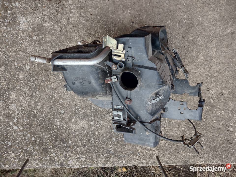 Nagrzewnica do Mercedesa w123 OE1238300208 Łagiewniki sprzedam
