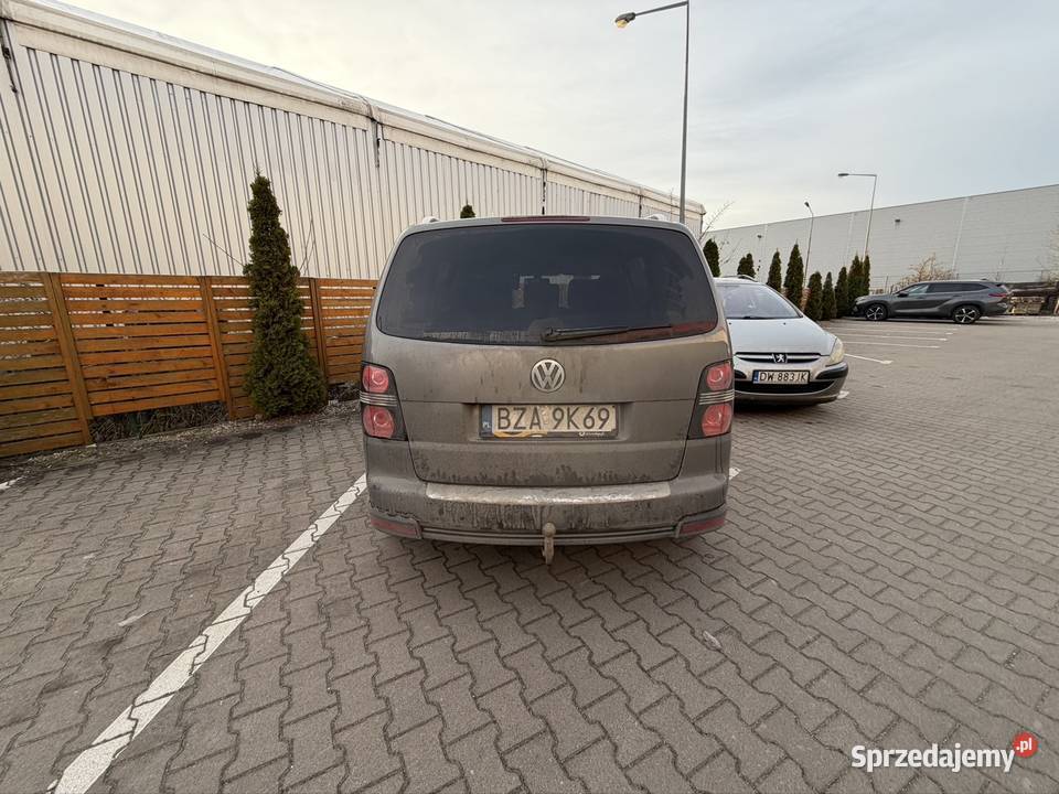 Vw Touran 20 tdi automat Touran dolnośląskie Źródła sprzedam