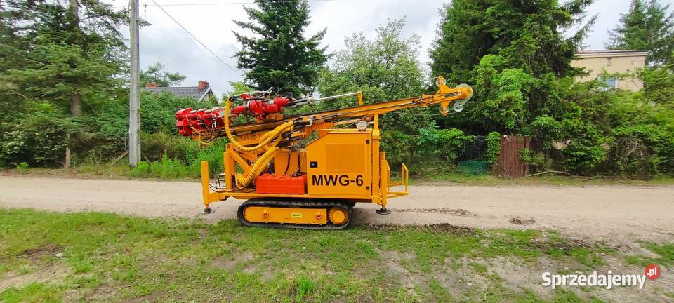 Wiertnica gąsienicowa BIPROMASZ MWG6 77