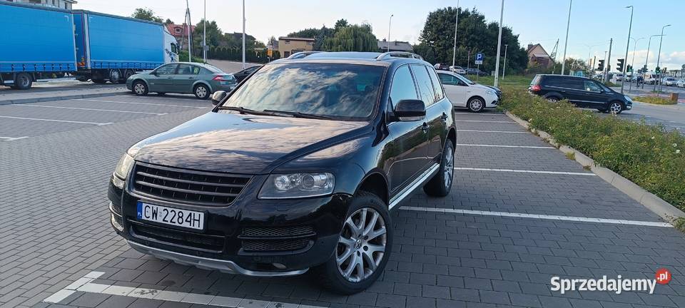 VOLKSWAGEN TOUAREG 42 V8 MEGA STAN szyberdach Rumia