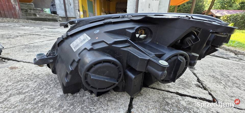 Sprzedam Lampy Przod W204 Mercedes sprzedam