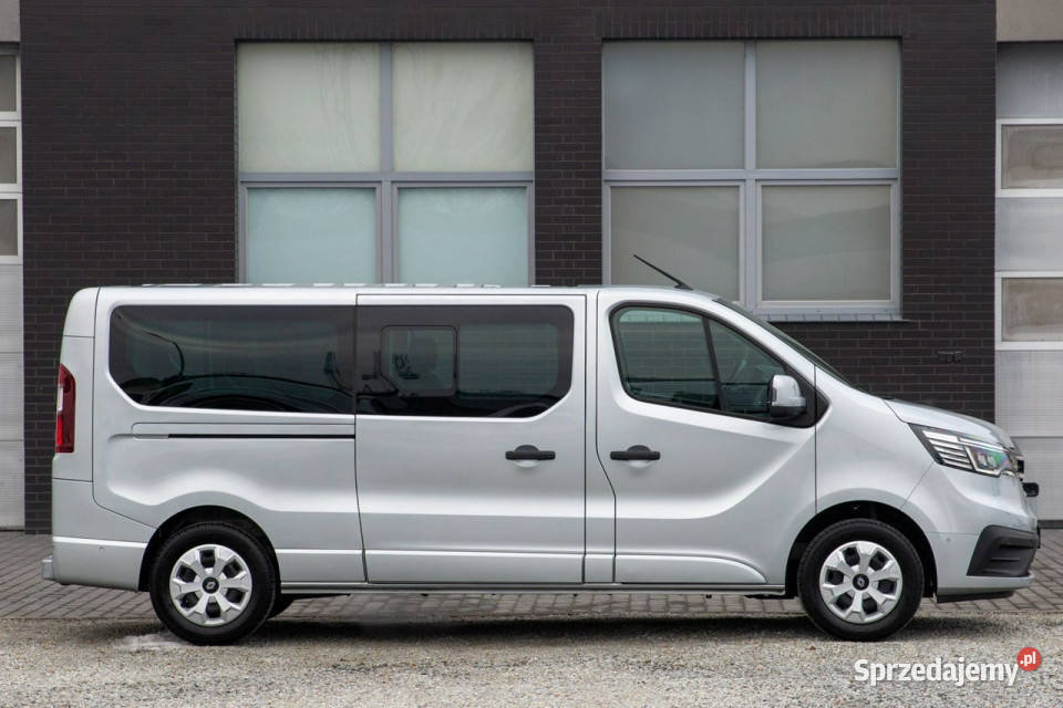 Renault Trafic 8 Osób 20 150 Bogate Wyposażenie światła do jazdy dziennej Trafic Jarocin sprzedam