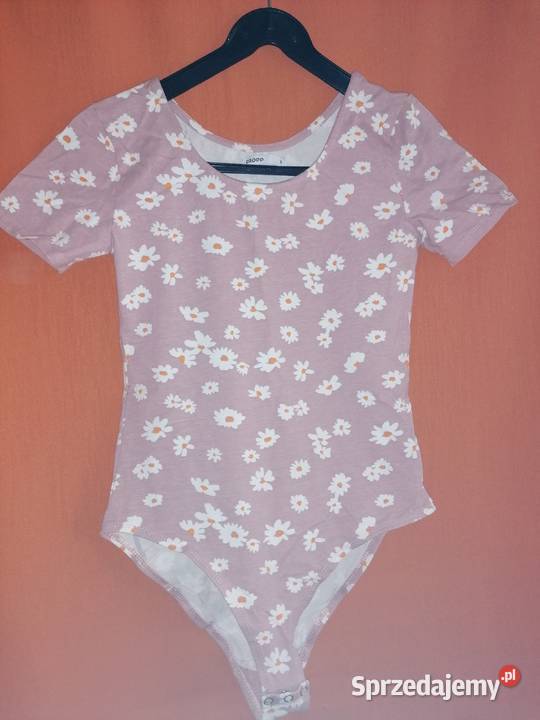 Body damskie z krótkim rękawkiem firmy Moda i Styl Łódź