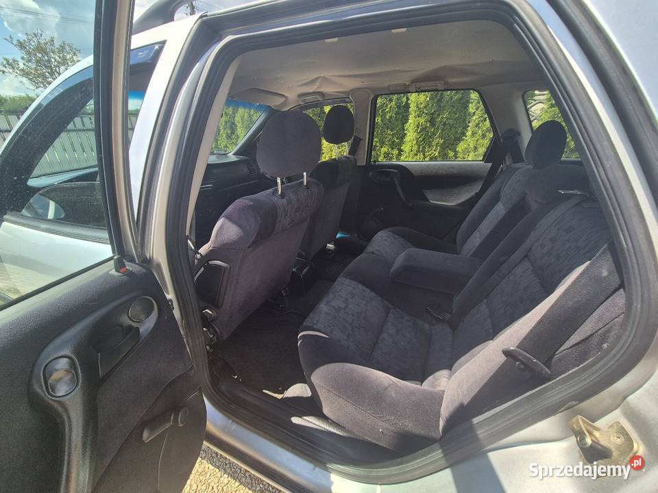 Opel Vectra 16 Rok produkcji 1998 Jezioro