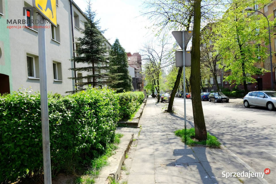 Do sprzedaży mieszkanie Bytom 3663m2 1 pokój kamienica