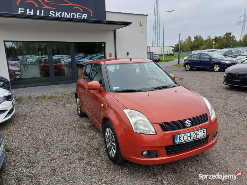 Suzuki Swift Grzane Fotele Klima Zarejestrowany komputer pokładowy Chrzanów