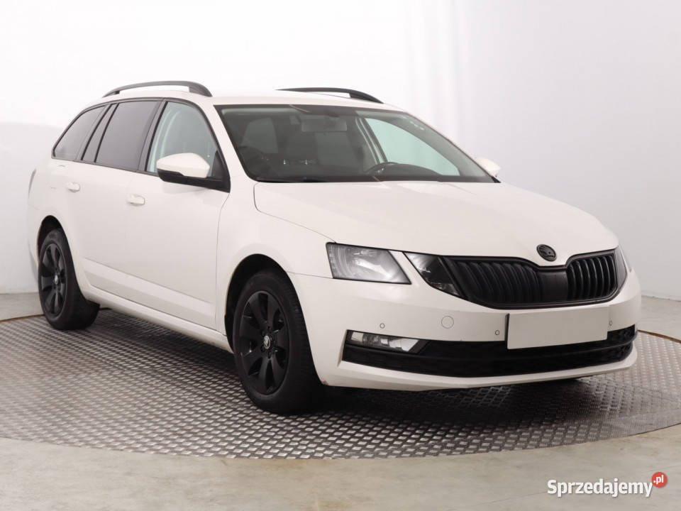 Skoda Octavia 16 TDI gniazdo USB Katowice