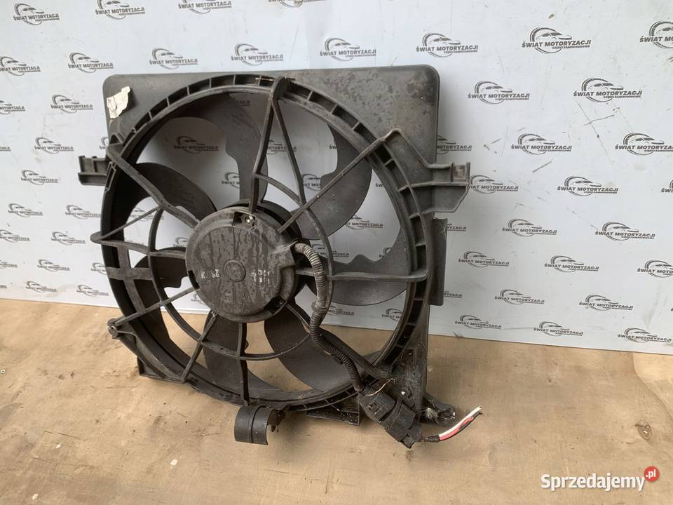 HYUNDAI i40 12r wentylator chłodnicy Rok produkcji 2012 Kielce